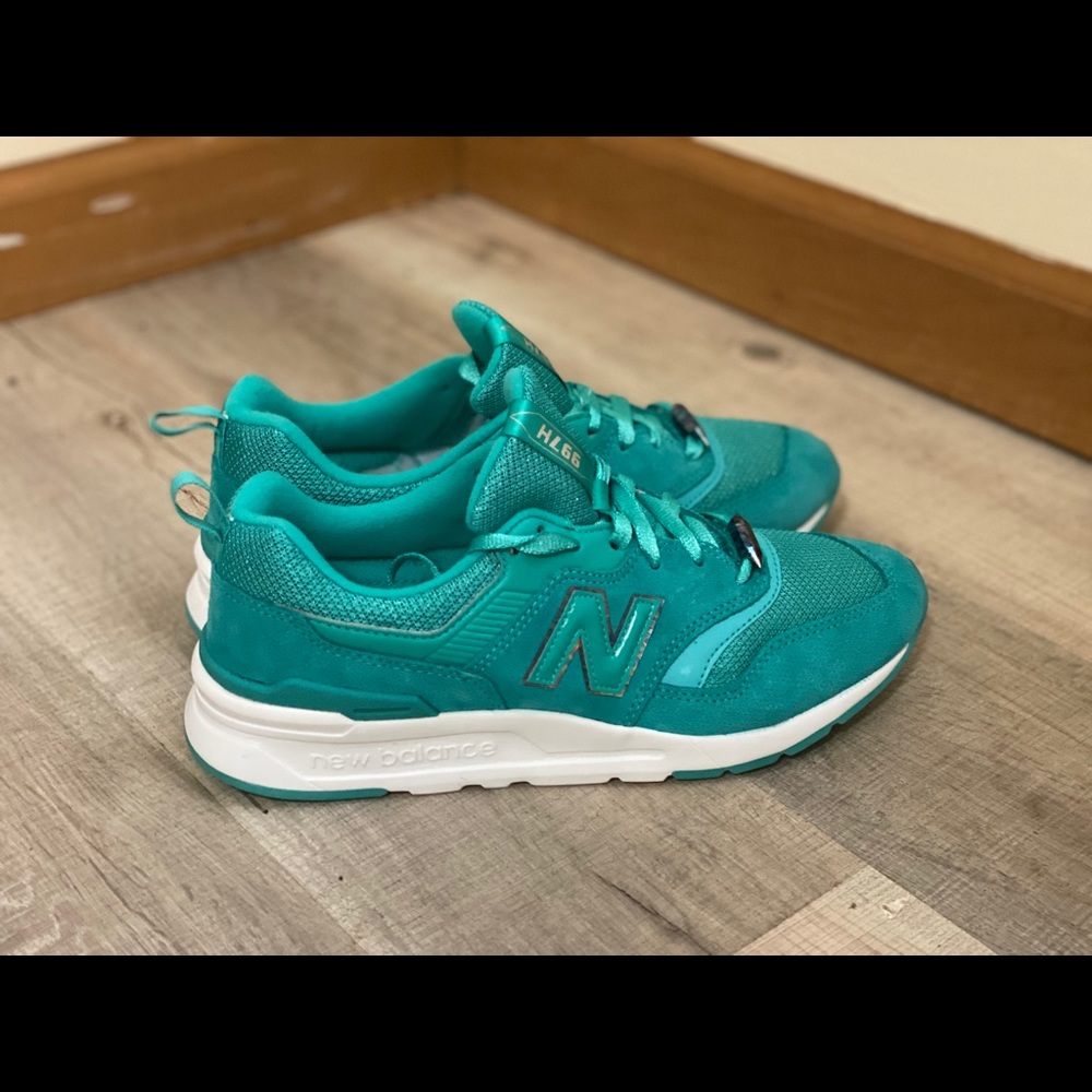 New Balance 997H